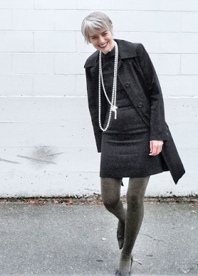 Bag and a Beret in pearls and pearls and little black dress