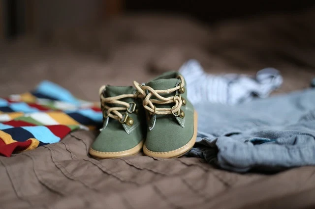 Little baby shoes and clothes