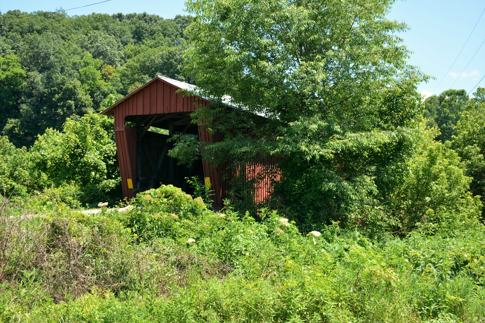 COVERED BRIDGES IN OHIO + PALOS COVERED BRIDGE GLOUSTER, OHIO