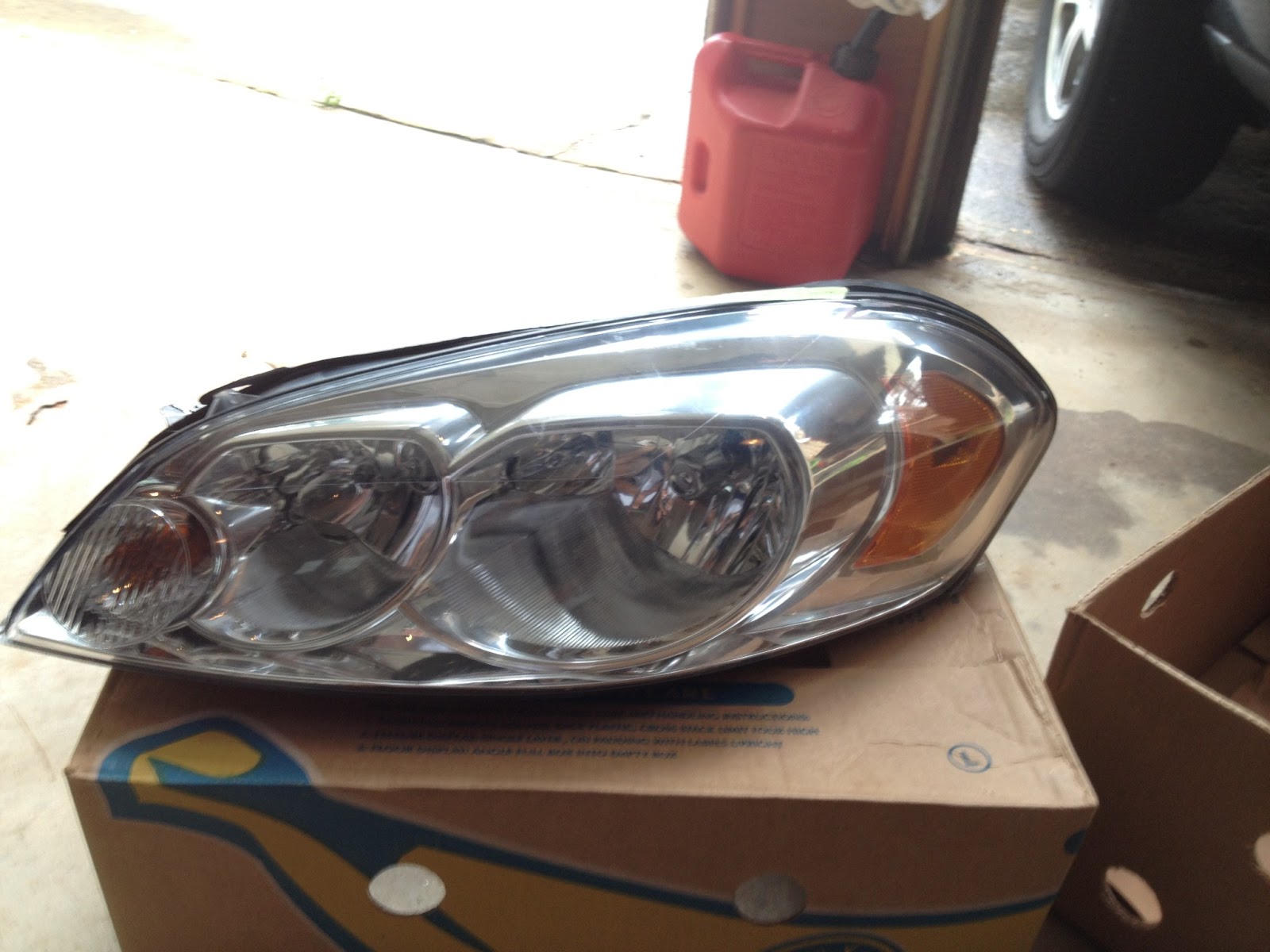 2008 chevy impala left headlight | MazandParts