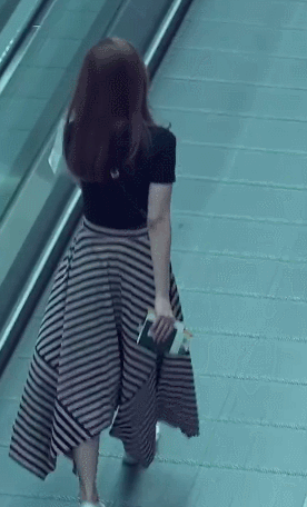 손나은 뒤태.gif | 인스티즈