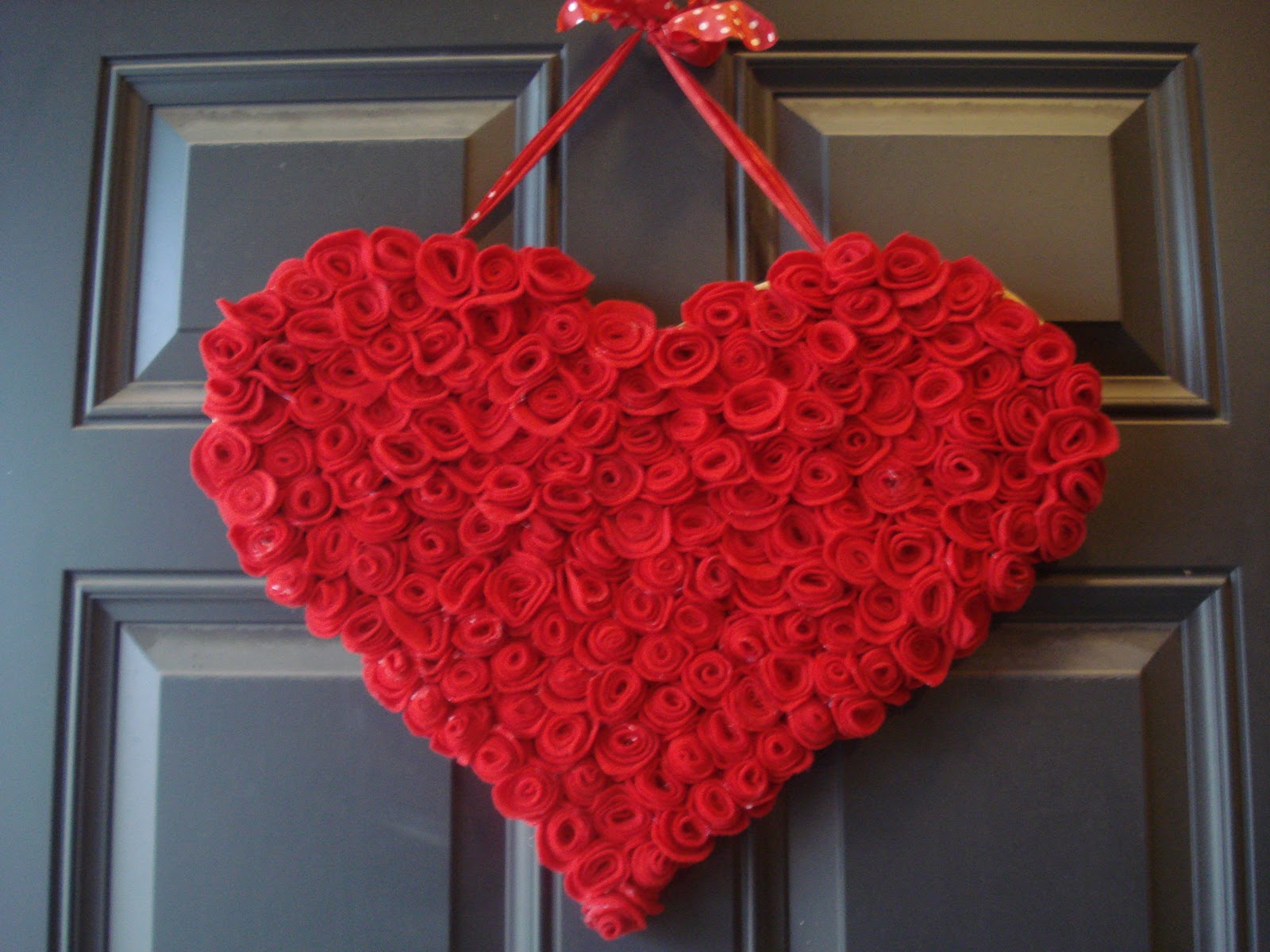 Chance and Sarah Rasmussen: Valentines Day Craft