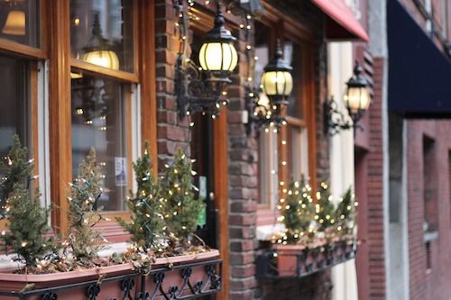 Residential Christmas Light Installers In Michigan October 2018