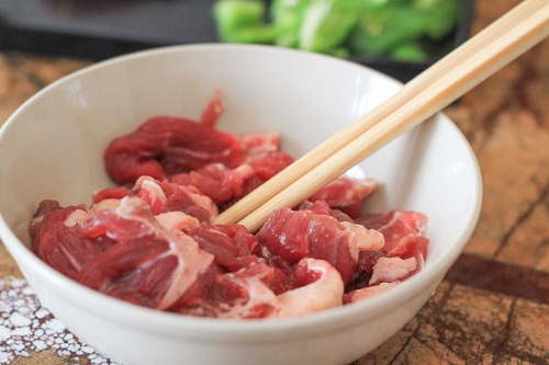 Những mẹo vặt trong nhà bếp chị em nội trợ nên biết Những mẹo vặt trong nhà bếp chị em nội trợ nên biết
