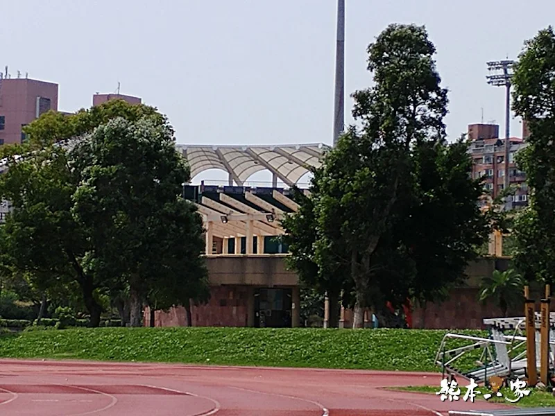 天母棒球場&周邊停車|日本樂天金鷲隊VS桃猿Lamigo|近大葉高島屋、新光三越逛街吃美食超便利