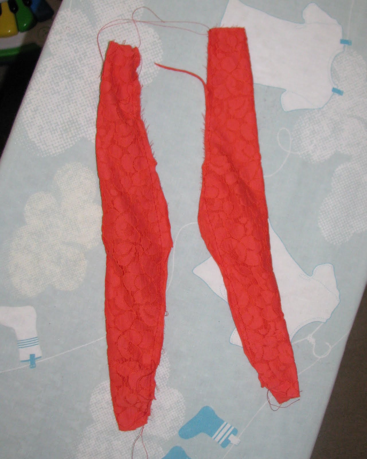 This Simple Trick Will Transform T Shirt Into Tank Top No Sewing Machine Needed - ei0y3tq