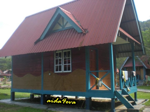 Chalet Impian Teluk Batik : Chalet Denai Impian Jalan Teluk Batik 32200