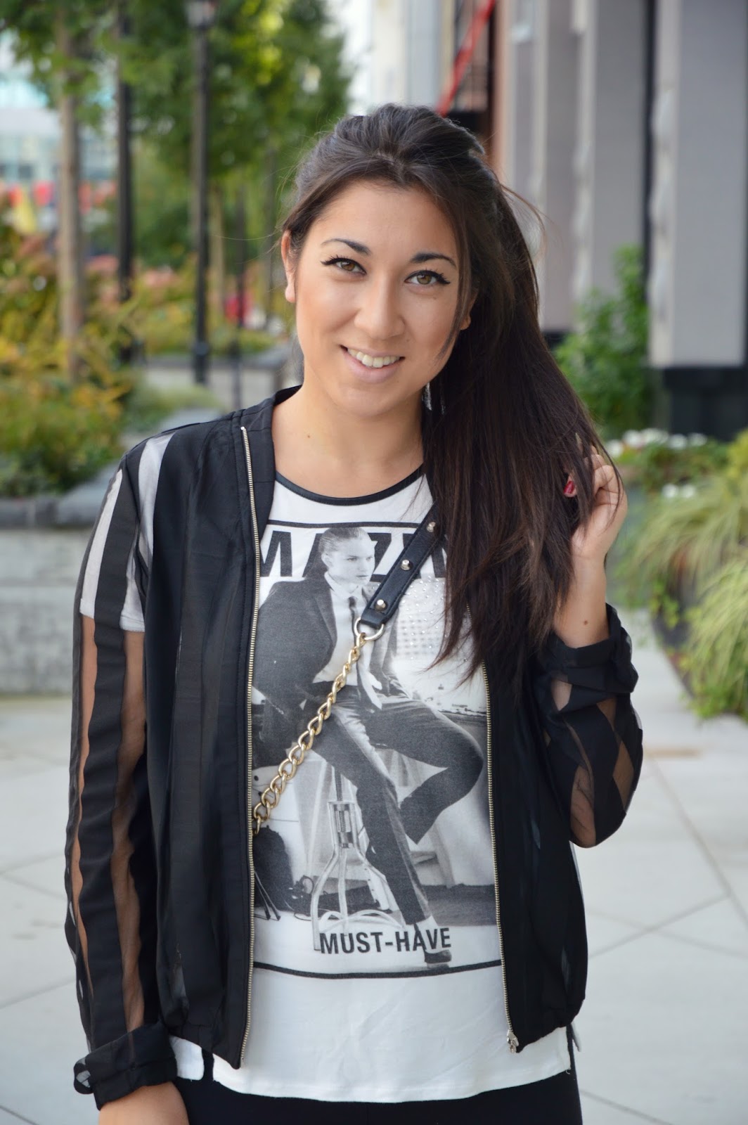 Leopard Couture OOTD Shopping in Black & White