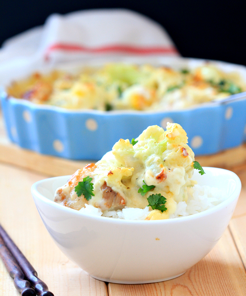 Cauliflower , chicken and cheese gratin