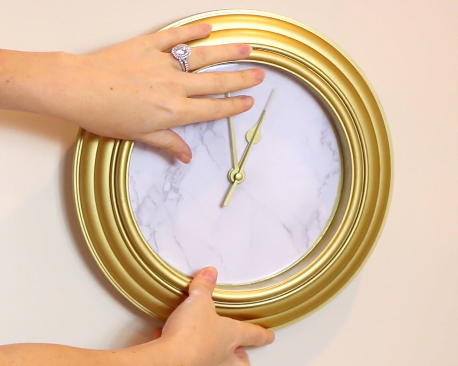 {VIDEO} DIY Cheap Marble & Gold Clock Hack Dollar Store Clock