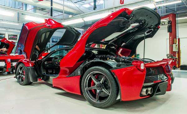 2016 Ferrari Laferrari Spider Trend Car Gallery 2016 Ferrari Laferrari Spider Engine