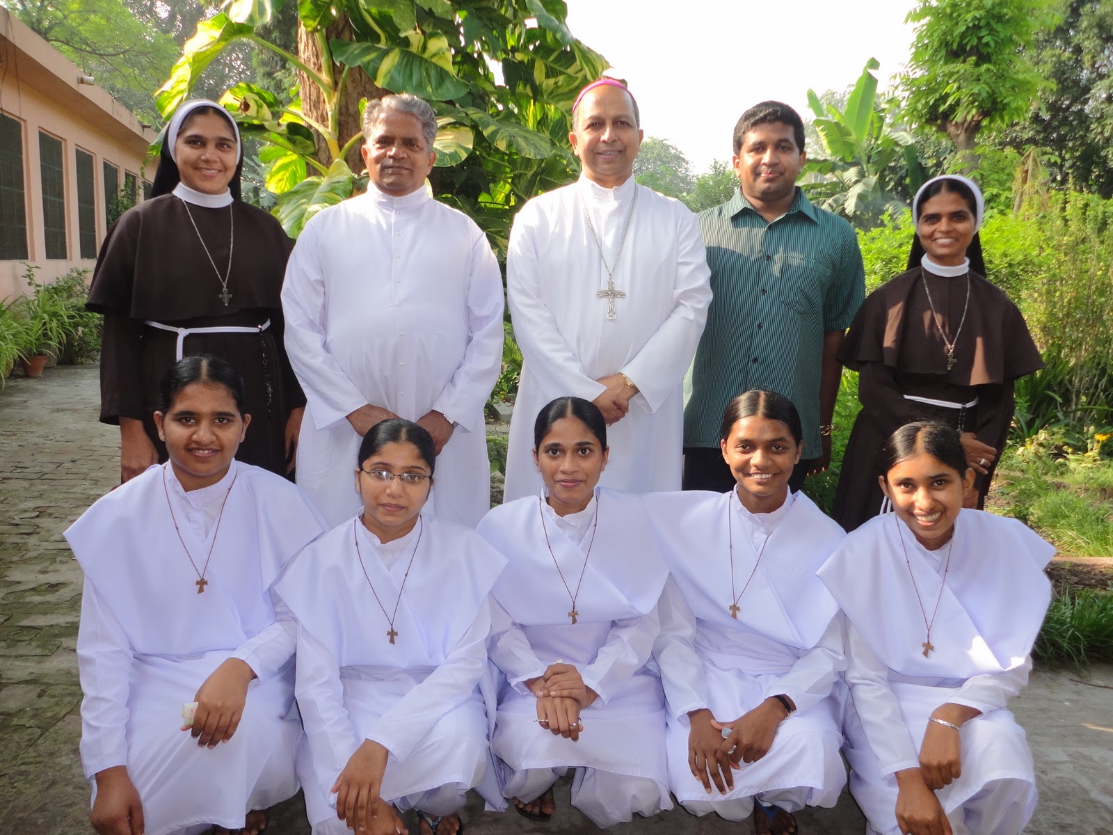 MISSIONARIES OF JESUS