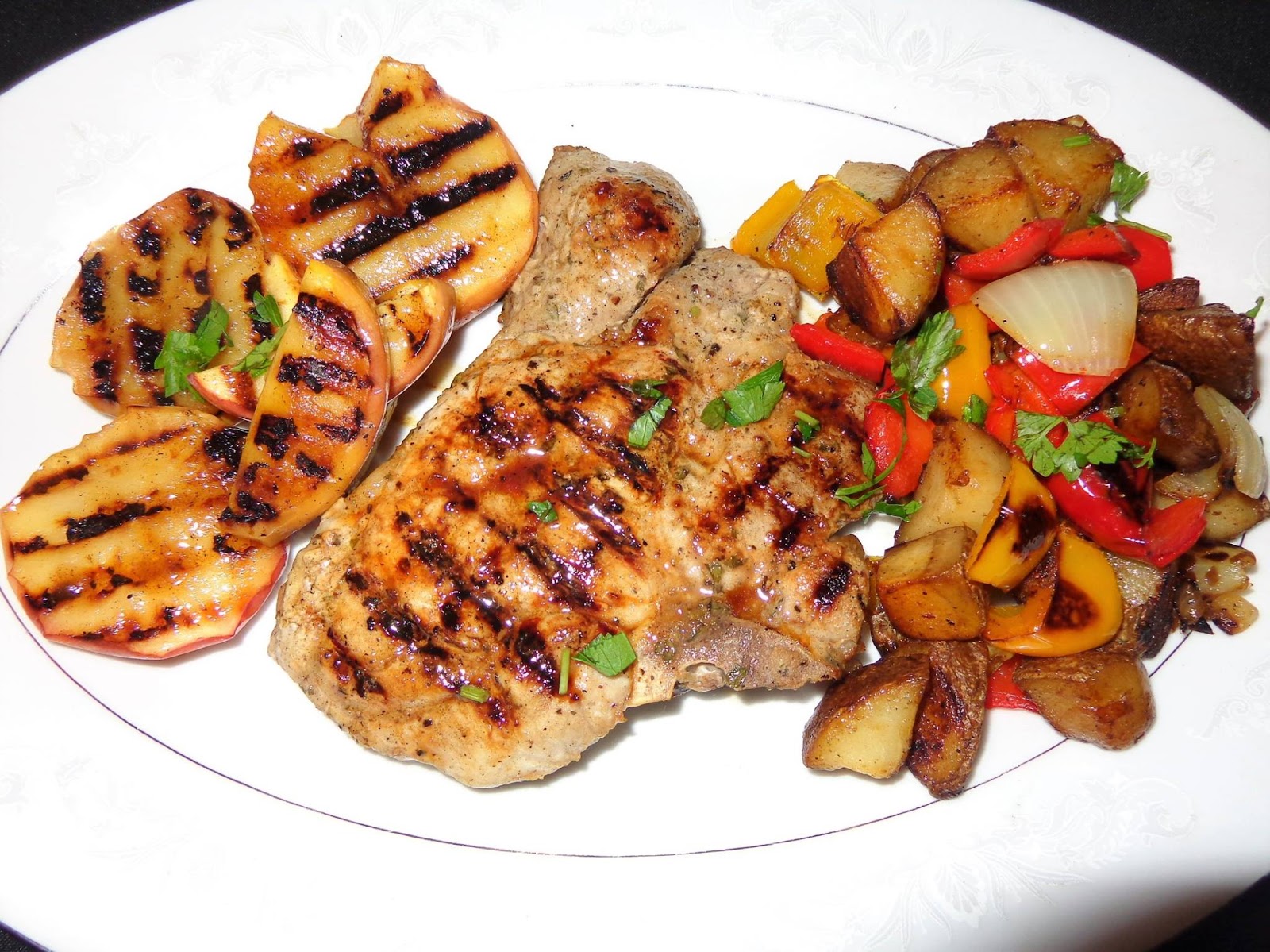 LA COCINA DEL POLLO MARINATED GRILLED PORK CHOPS WITH APPLE CIDER