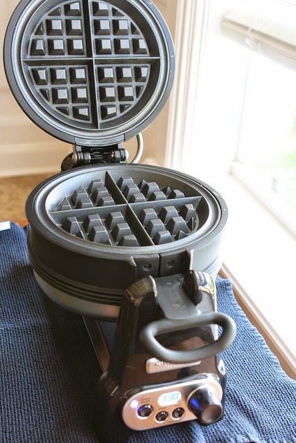 KitchenAid Pro Line Series Waffle Baker reviews ~ Waffle maker reviews