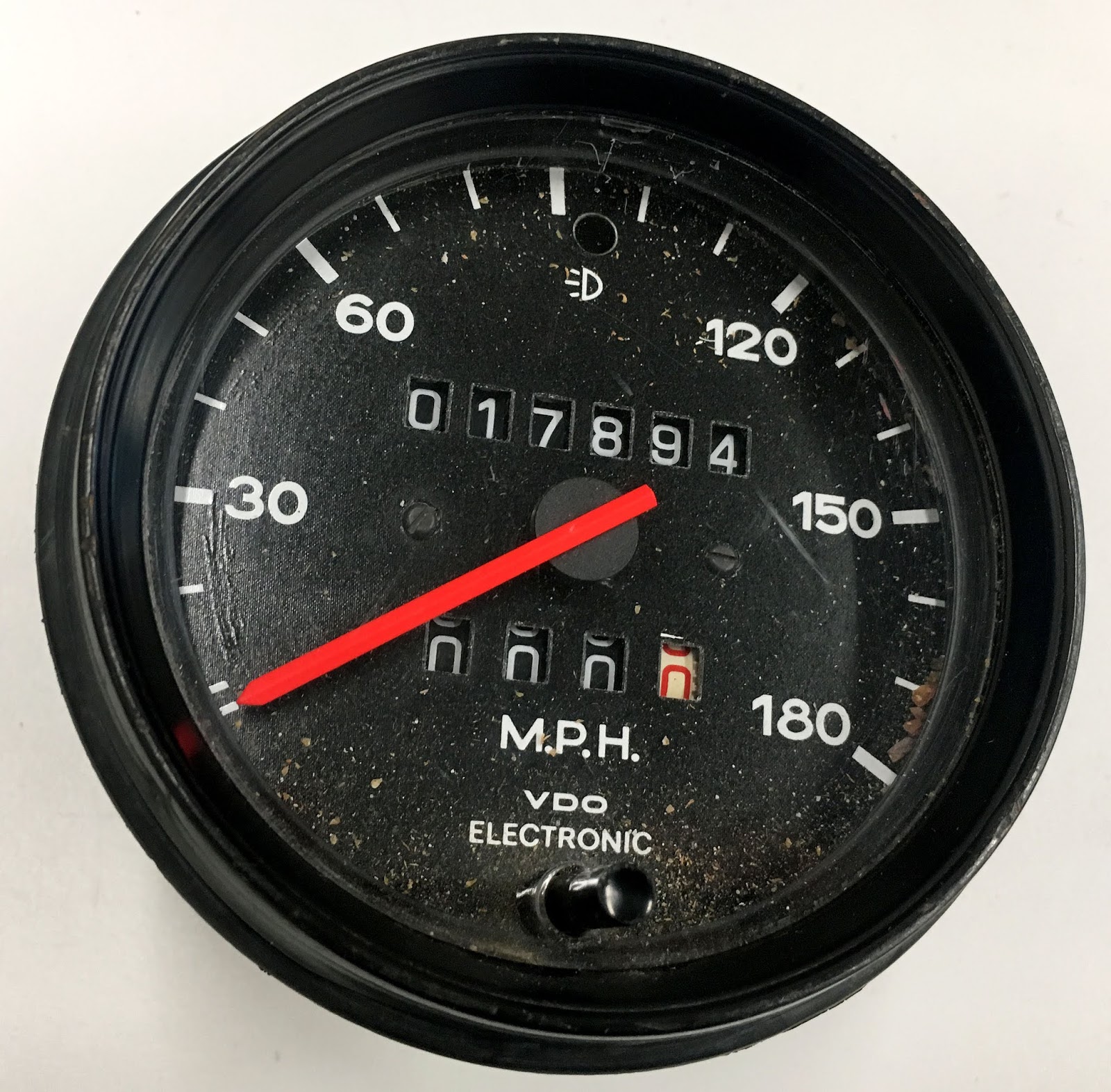 carchaeology Porsche Speedometer Before & After Cleaning