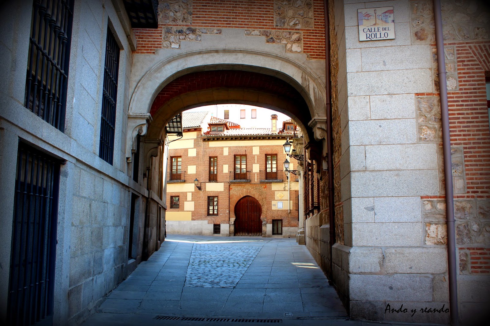 Pasadizo que une la Casa de la Villa con la Casa de Cisneros