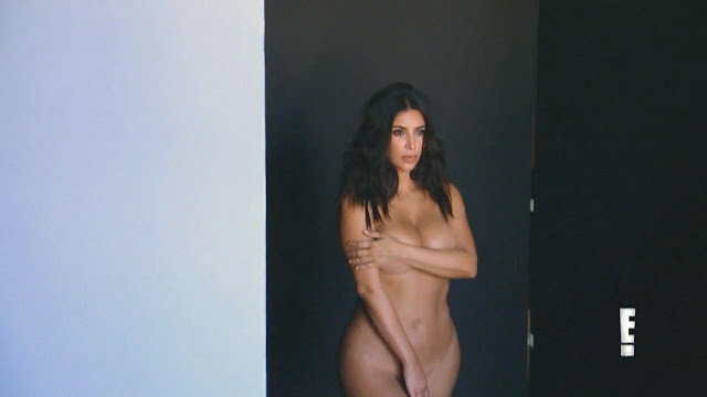 Kim Kardashian Poses Full Frontal Nude in New 'Keeping Up With the Kar...