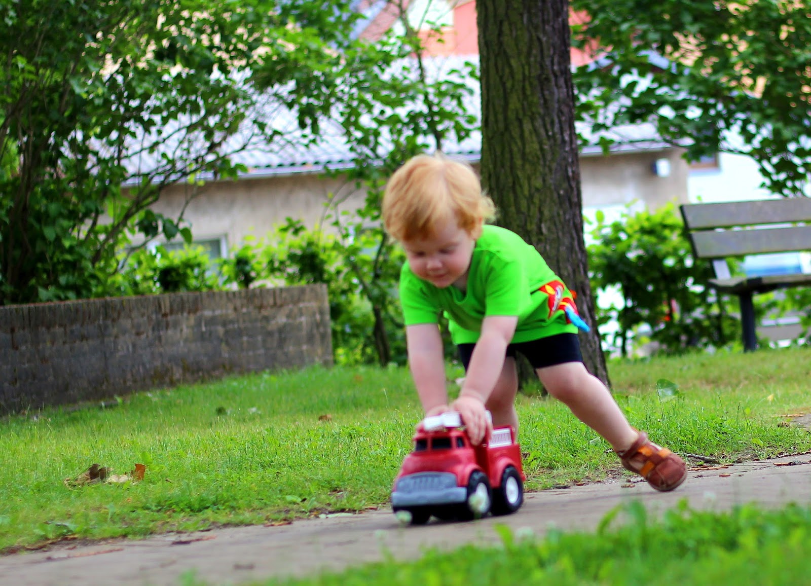 Große Kulleraugen für eine fröhliche Kindheit - GROSSE LIPFISH-LIEBE