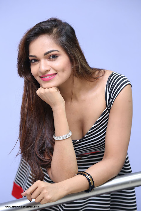 Aswini Stills At Pelliki Mundu Prema Katha Trailer Launch