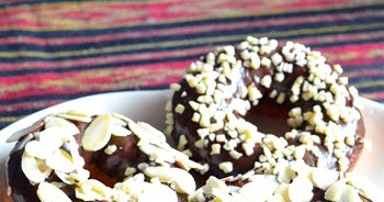Izah Muffin Lover: Donut Lembut salut Coklat