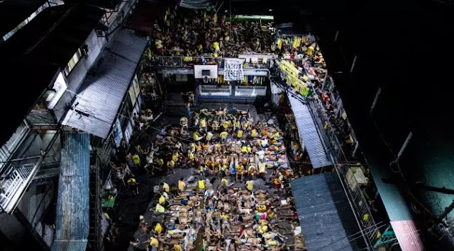 Buruknya Kondisi di Dalam Penjara Filipina, Hingga satu kamar Mandi Digunakan 13 Orang Buruknya Kondisi di Dalam Penjara Filipina, Hingga satu kamar Mandi Digunakan 13 Orang