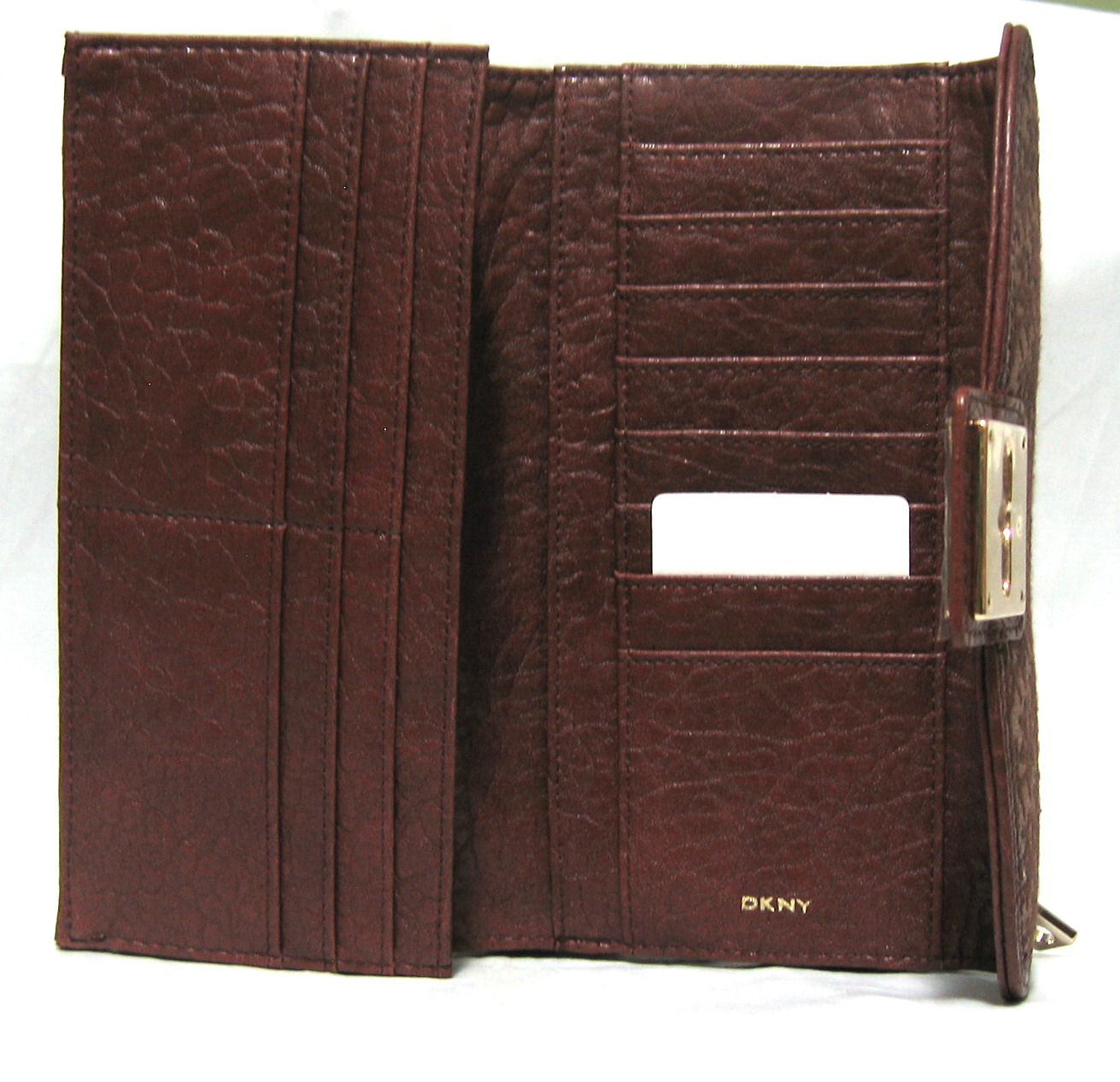 Boutique Malaysia DKNY TOWN & COUNTRY TURNLOCK LONG WALLET