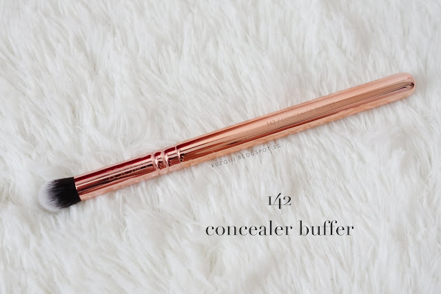 Zoeva Rose Golden Vol. 3 Luxury Brush Set 142 Concealer Buffer