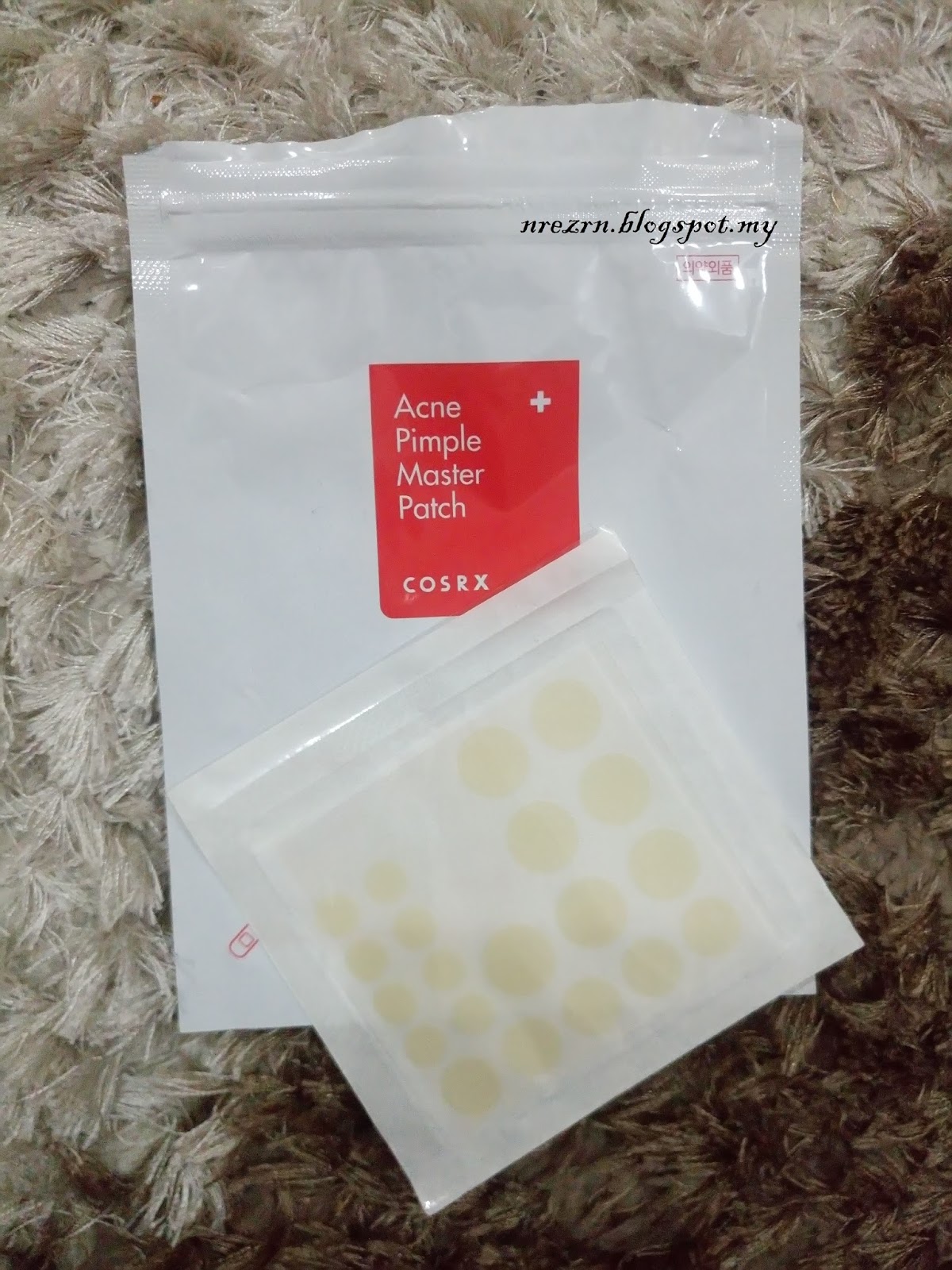 Skincare COSRX Acne Pimple Master Patch Review