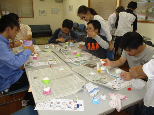 子育て研究会の七転八起日誌 もうすぐ敬老の日 プレゼントにメモスタンド