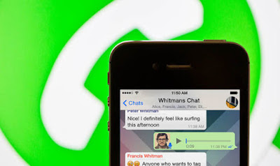 Tips Mendengarkan Voice Message WhatsApp Tak Bisa Didengar Orang Lain Tanpa Earphone