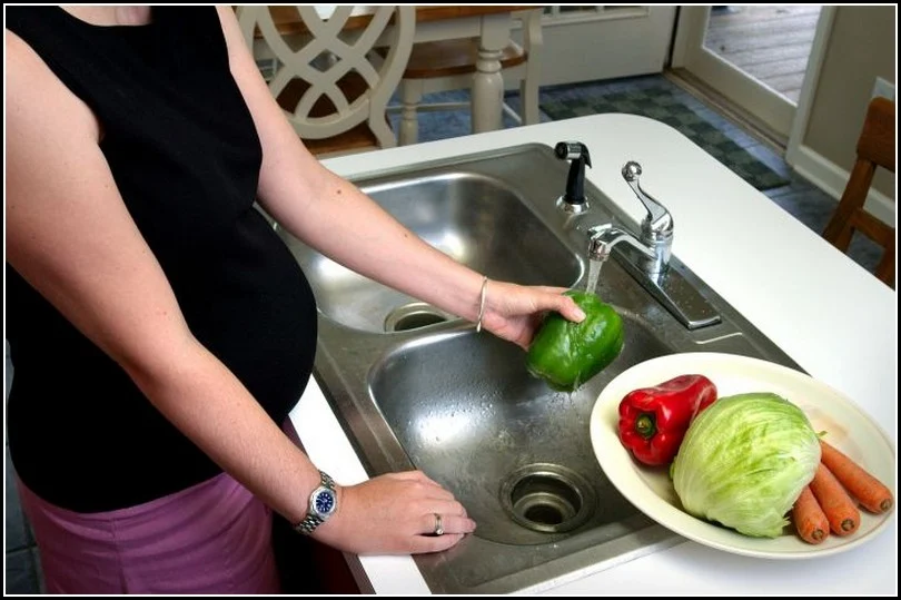 Pantangan Makanan untuk Ibu hamil