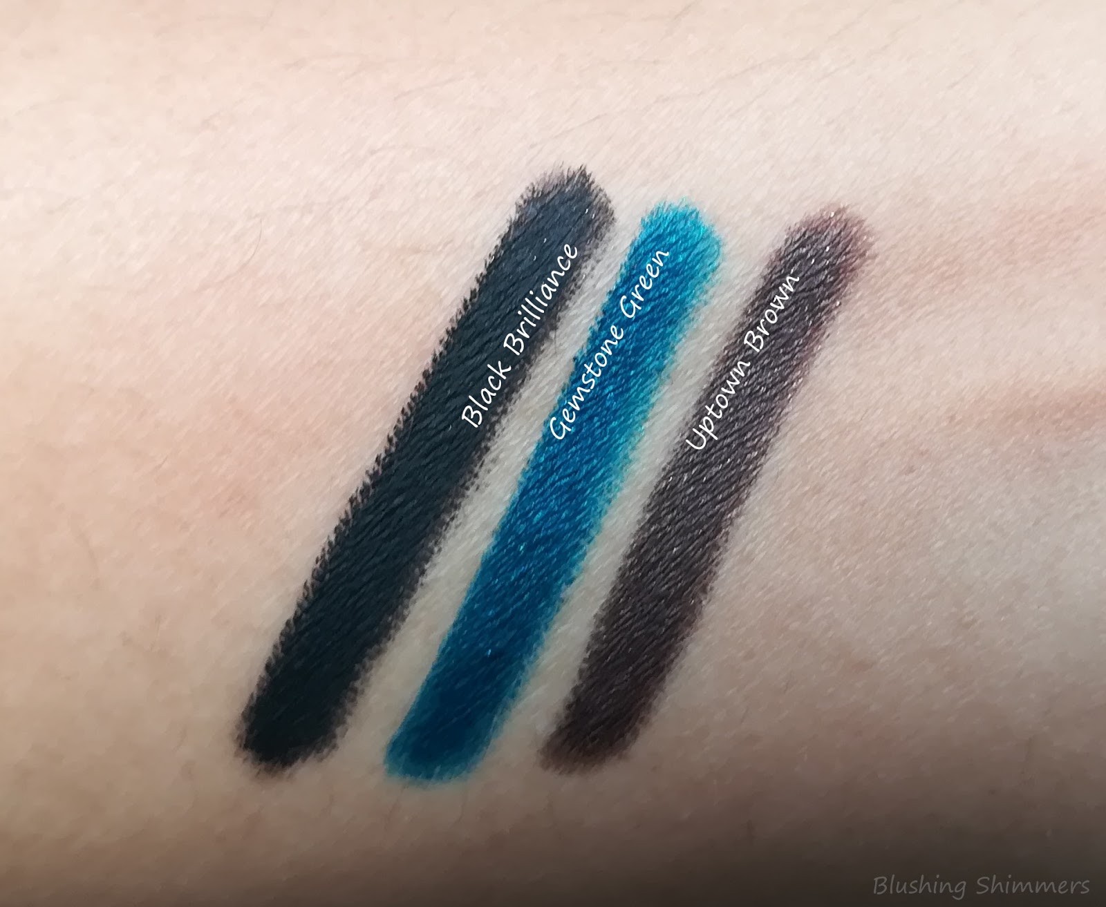 Blushing Shimmers Plum Nature Studio AllDayWear Kajal Trio Black