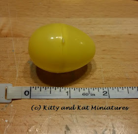 Kitty and Kat Miniatures: The Easter Colander