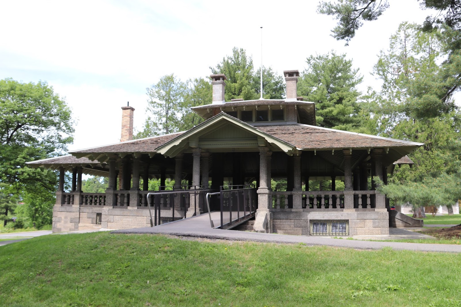 Memorials in Ottawa Rockcliffe Pavilion