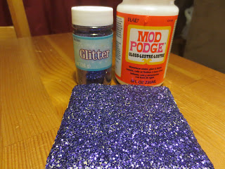 DIY coasters with glitter