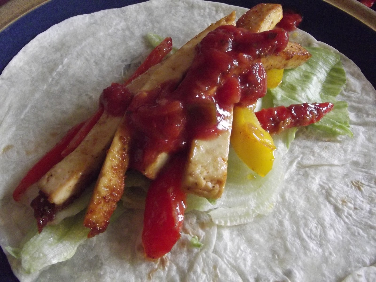 Dans la cuisine d'Hada Fajitas au tofu