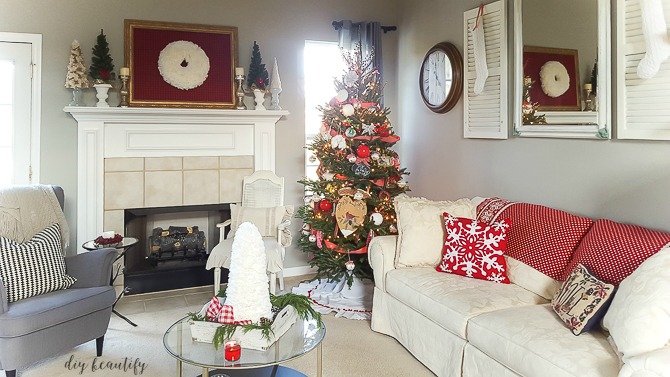 Decorating a Festive Christmas Mantle  DIY beautify