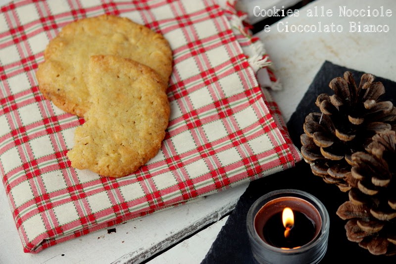 regli di natale home made #4 :cookies con nocciole e cioccolato bianco