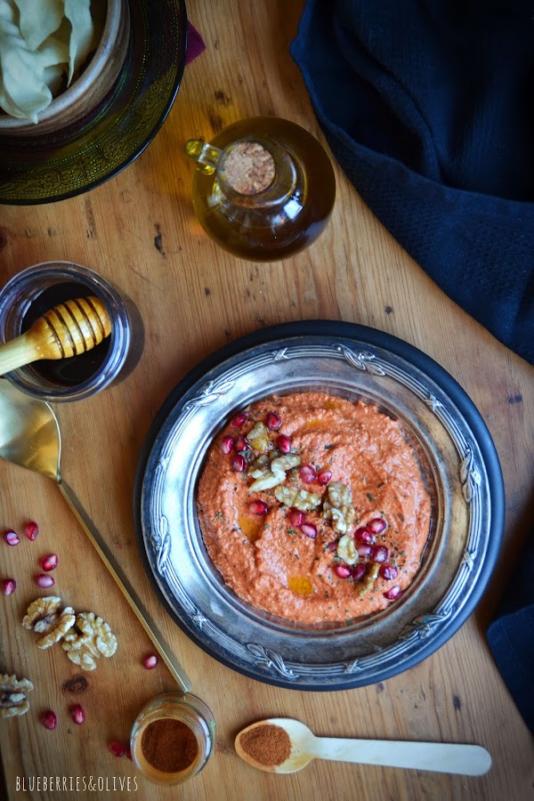 MUHAMMARA, SALSA SIRIA DE PIMIENTOS Y NUECES
