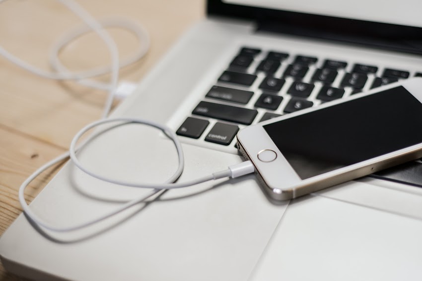 iPhone Charging iPhone Charging