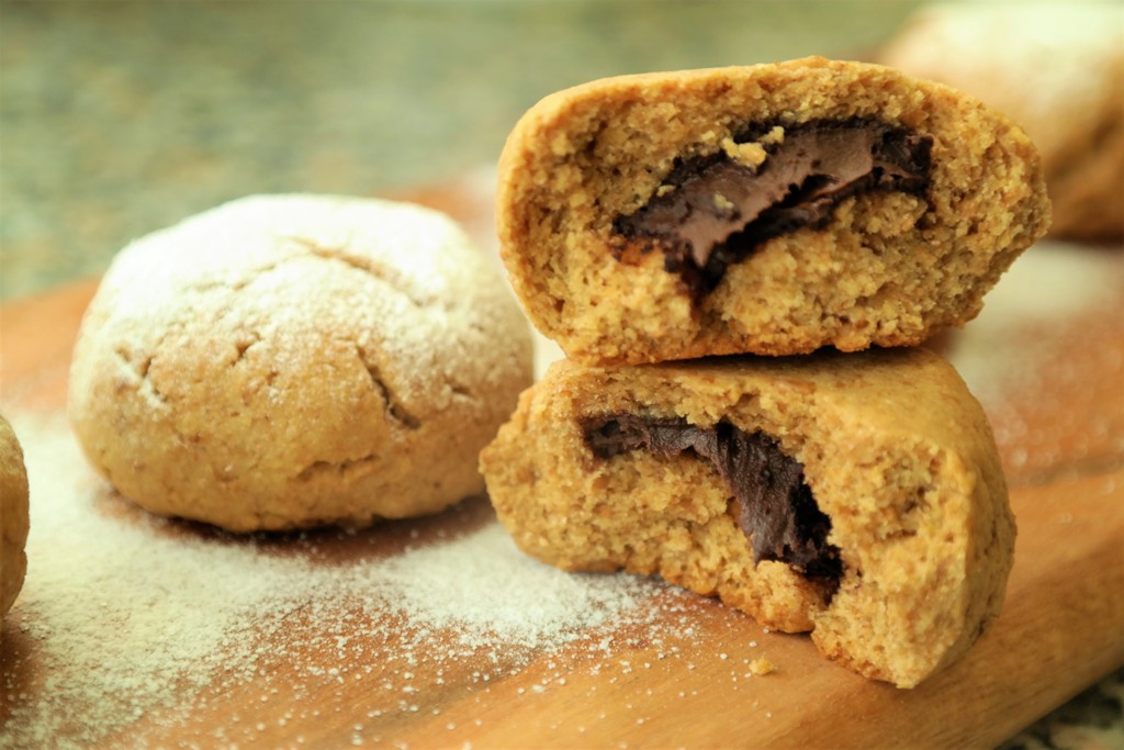 ŞEKERSİZ ÇİKOLATA DOLGULU KURABİYE Ayla Demir