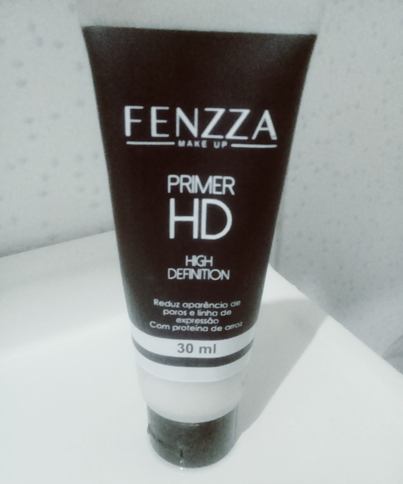 Sem mais, hoje vim falar sobre minha nova aquisição O primer da Fenzza