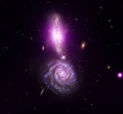 foto de las galaxias que van a chocar