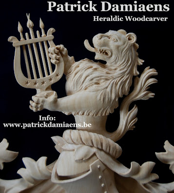 https://www.patrickdamiaens.info | Wooden carving of  family Coat of arms & crests | CARVED FAMILY CRESTS | Heraldic carving | Custom carved wood plaque