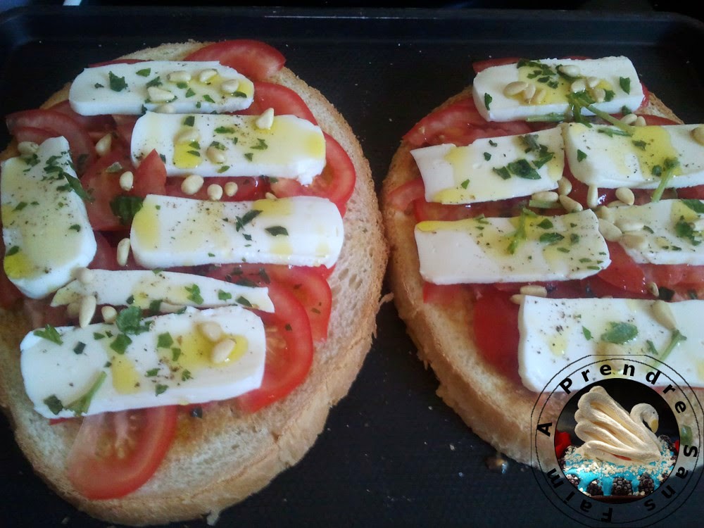 Bruschettas tomates mozzarella (pas à pas en photos)