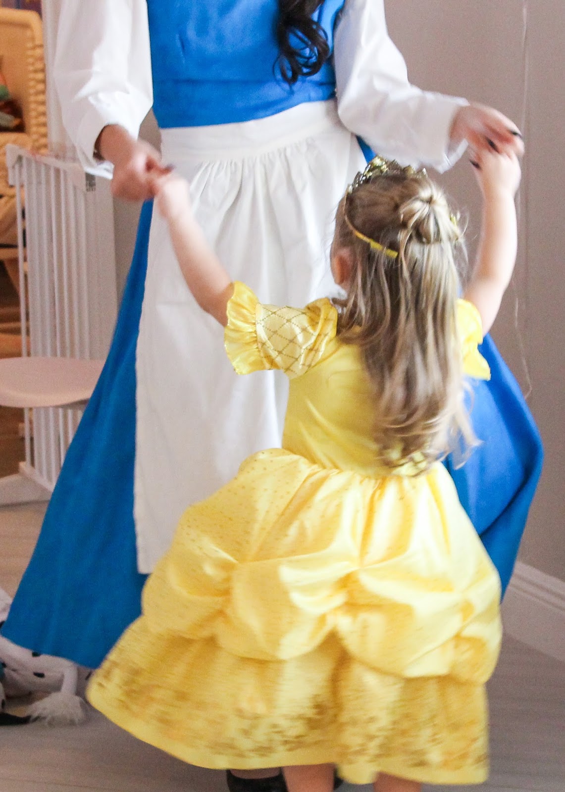 Beauty and the Beast Garden Party by popular party planning blogger Celebration Stylist