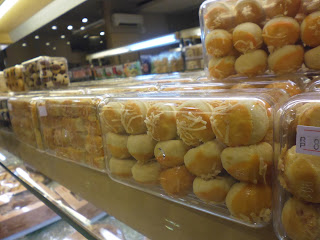 Strawberry Delight, Parcel Lebaran, Lebaran, Idul Fitri, Cafe Cirebon, Resto Cirebon, Kue Lebaran, Kue Kering Strawberry Delight, Parcel Lebaran, Lebaran, Idul Fitri, Cafe Cirebon, Resto Cirebon, Kue Lebaran, Kue Kering