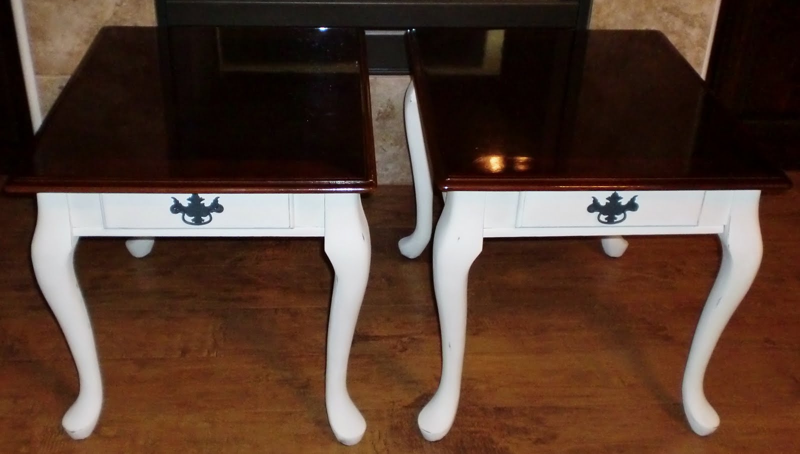 Embellish & Restore Shabby Chic End Tables In Old White
