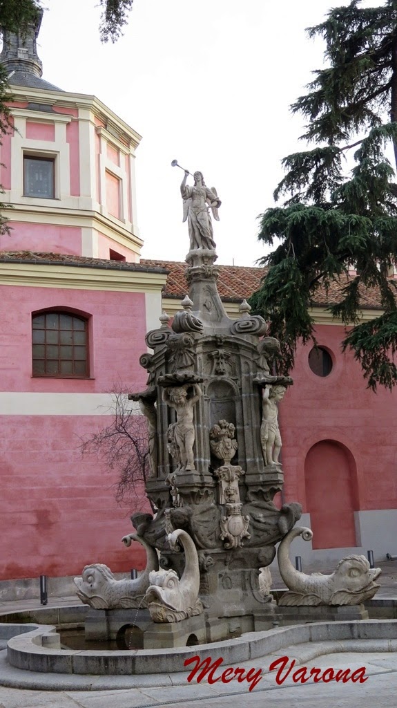 Contando los sesenta: La Fuente de la Fama que el pueblo pagó
