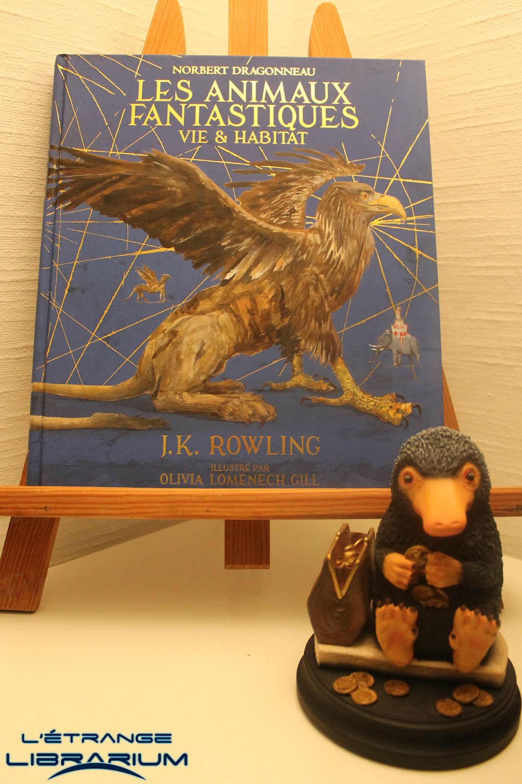 L Etrange Librarium Les Animaux Fantastiques Vie Et Habitat De Norbert Dragonneau